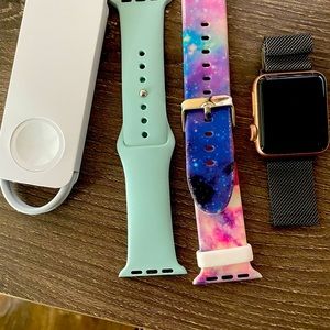 Apple Watch 3 GPS with bands